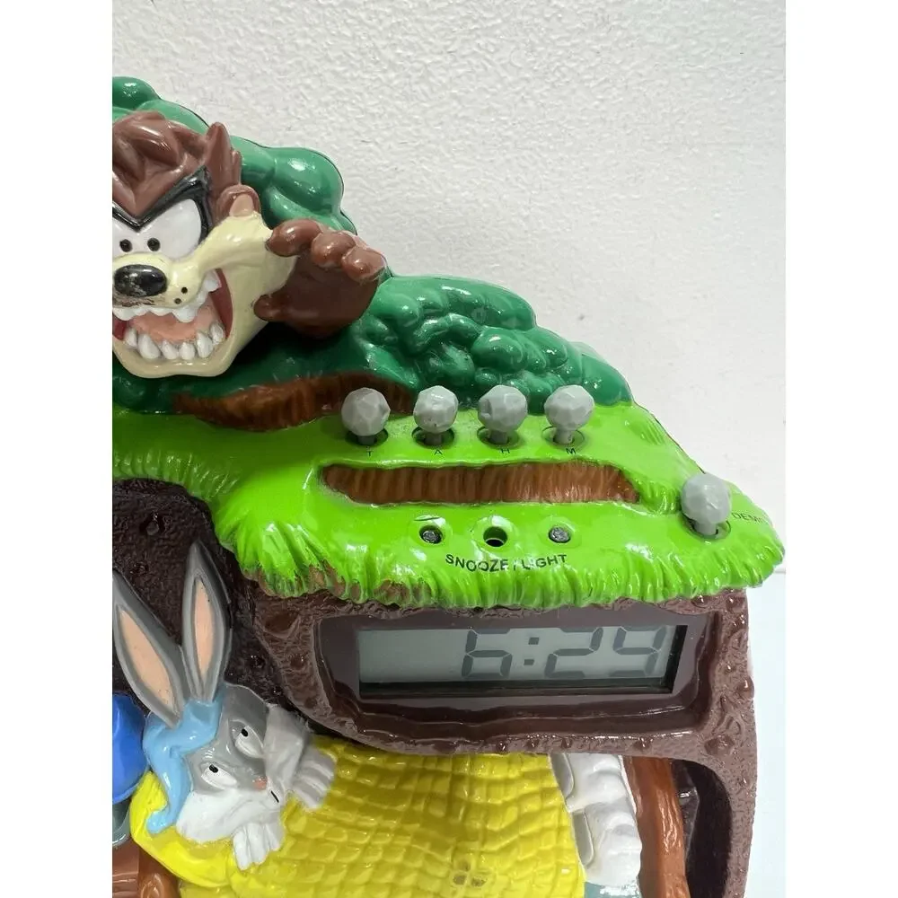 Vintage 1997 Warner Bros Looney Tunes Taz & Bugs Bunny Alarm Clock